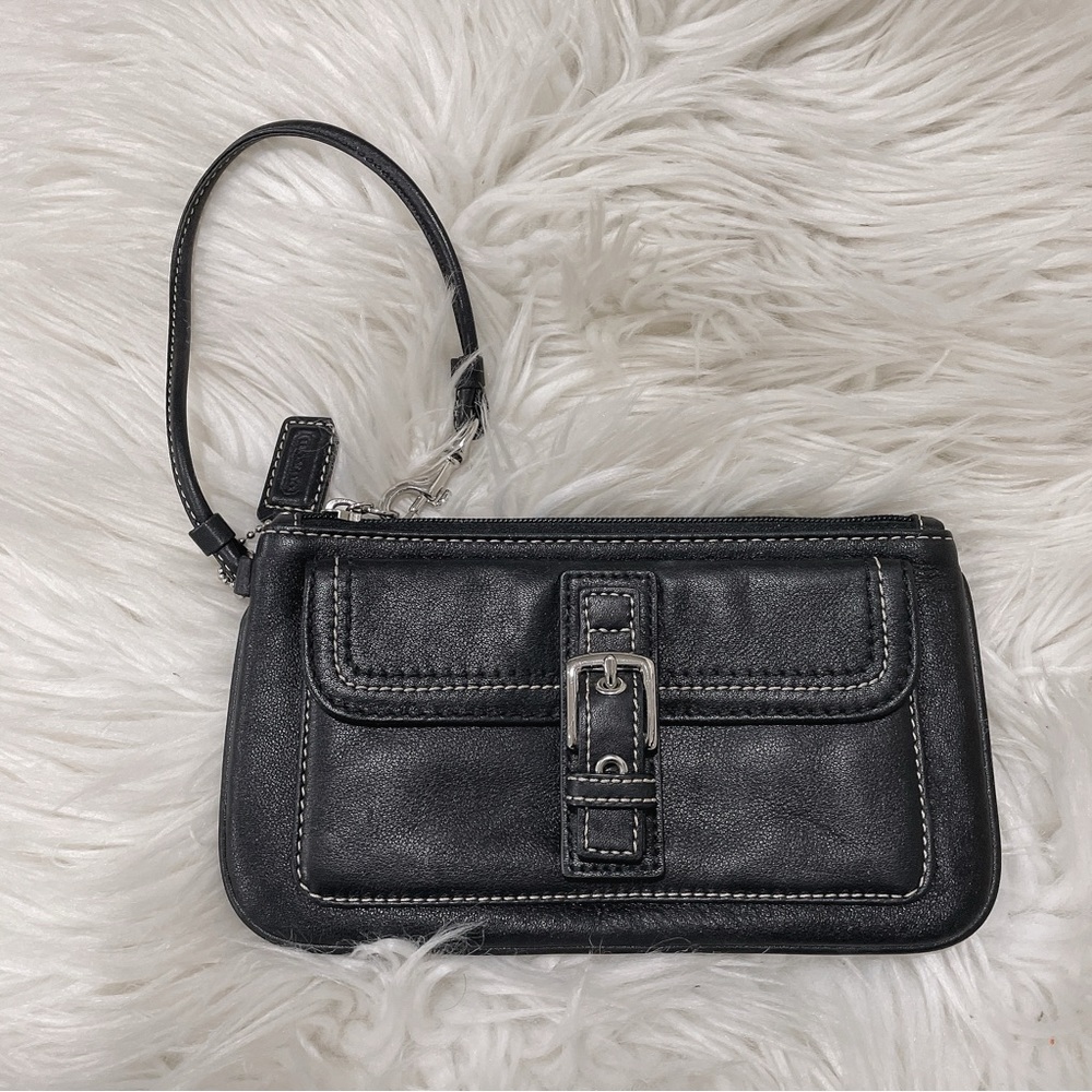 Vintage coach soho black small wristlet wallet
